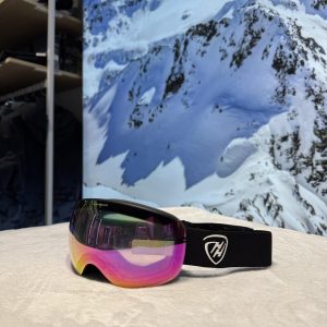 Гірськолижна сферична маска чорна, фіолетова лінза